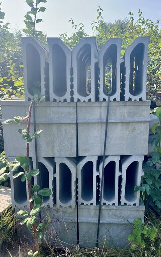 Ca. 96x Stoeprandafwatering Envirokerb, 385 Splay Standaard Unit
